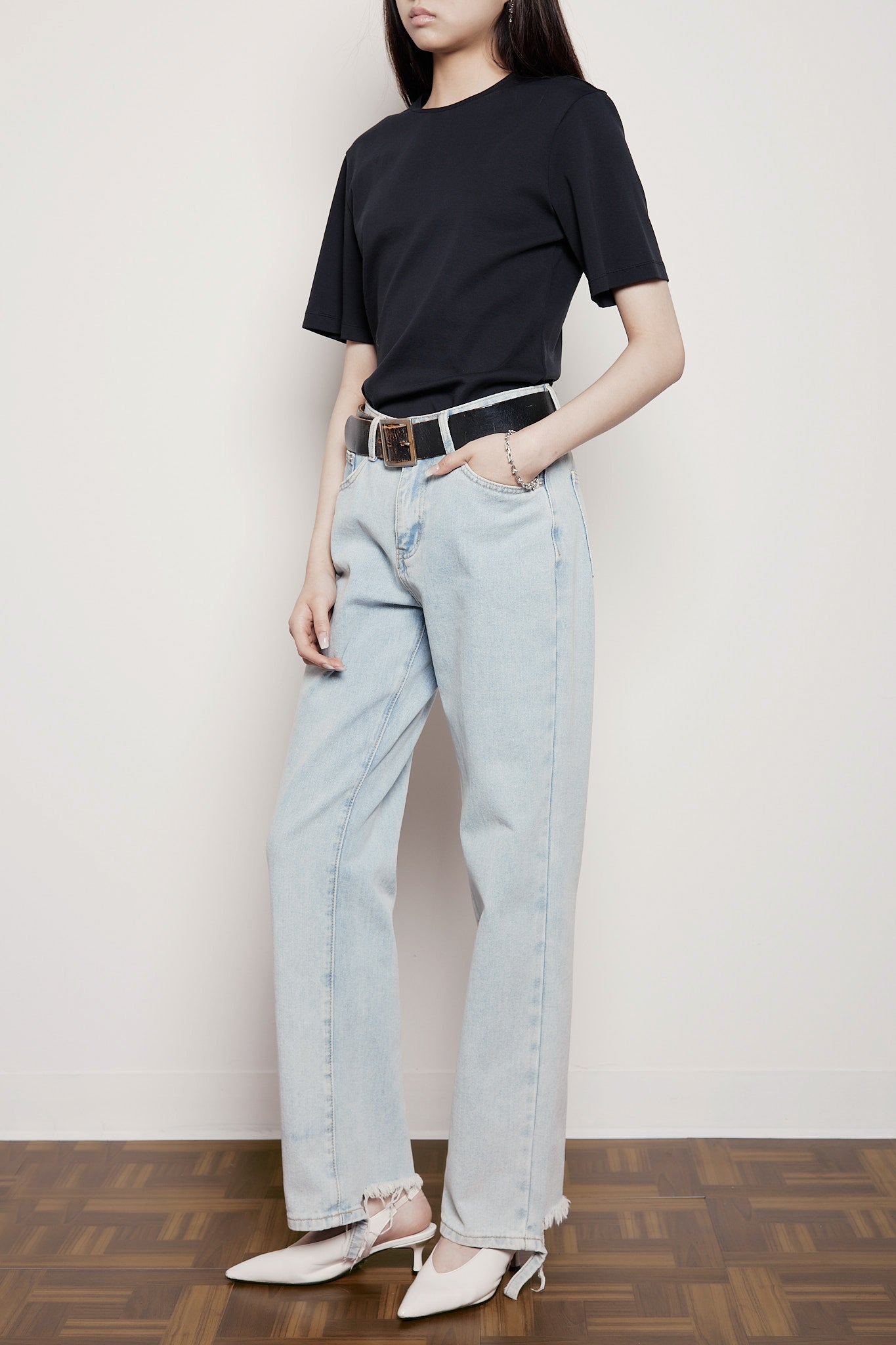 Cobain Jean in Light Denim