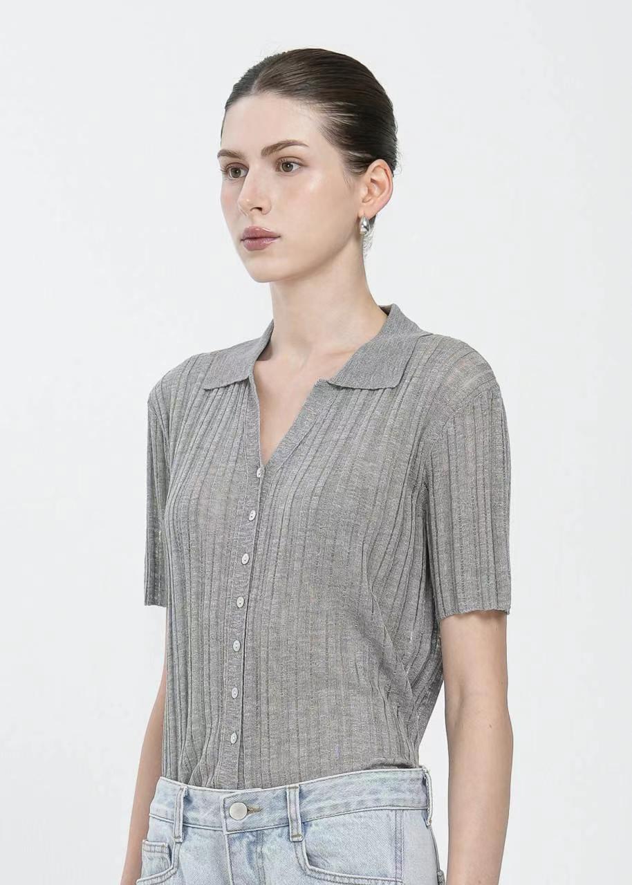 Ribbed Button-Up Knit Top in Grey