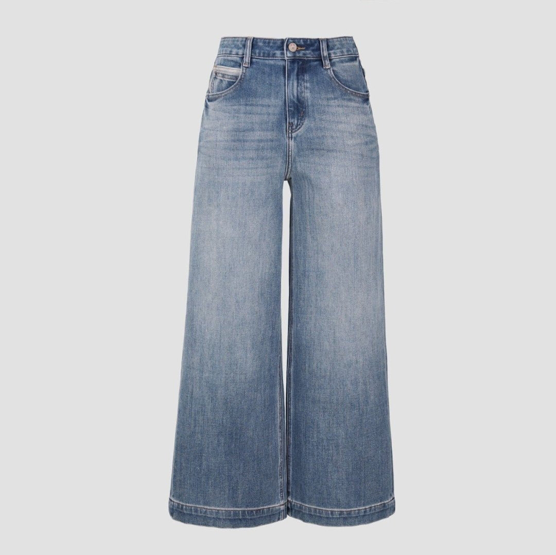 Allie Soft Washed Wide-Leg Denim in Mid Blue