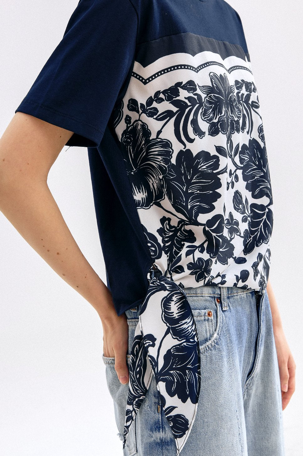 Capri Floral Print Tee in Cotton Blend