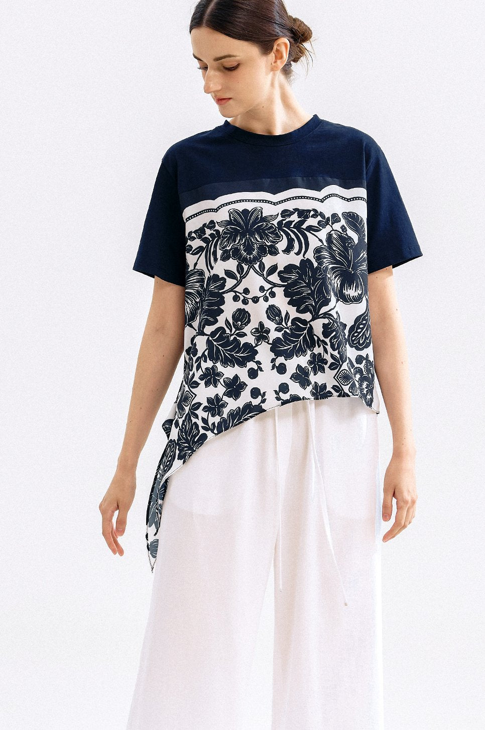 Capri Floral Print Tee in Cotton Blend